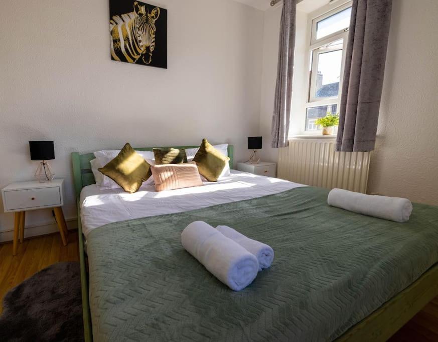 Appartamento Pristine 3 Beds Hackney E9 Londra Esterno foto