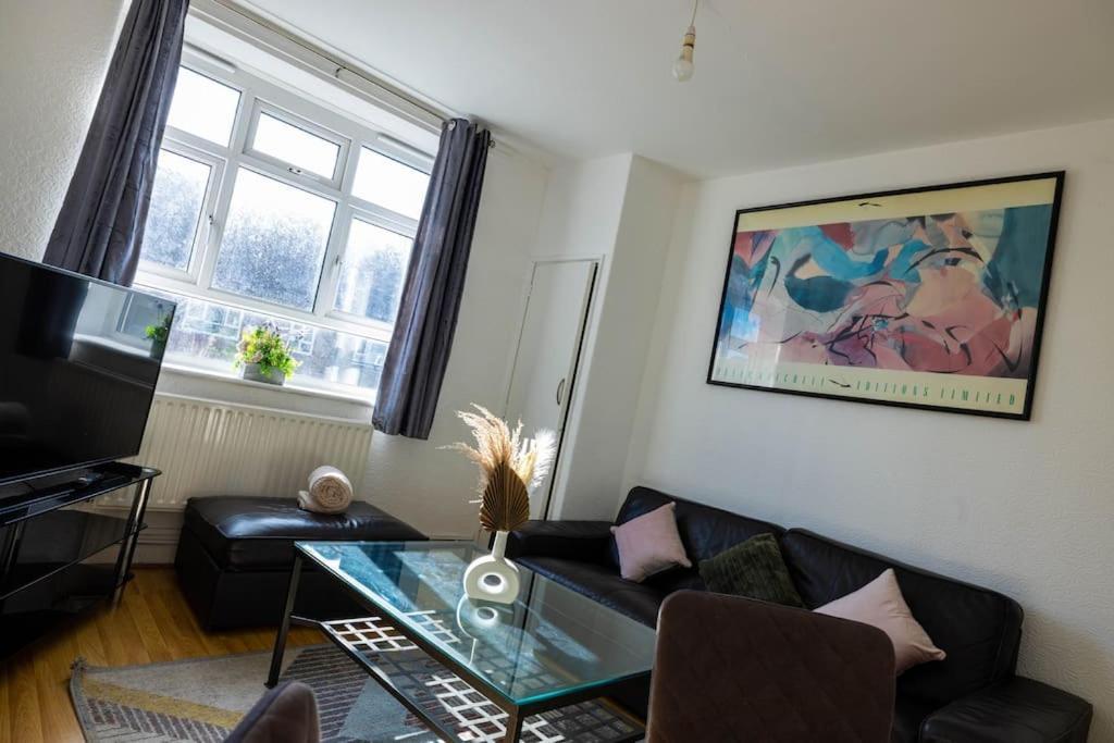 Appartamento Pristine 3 Beds Hackney E9 Londra Esterno foto